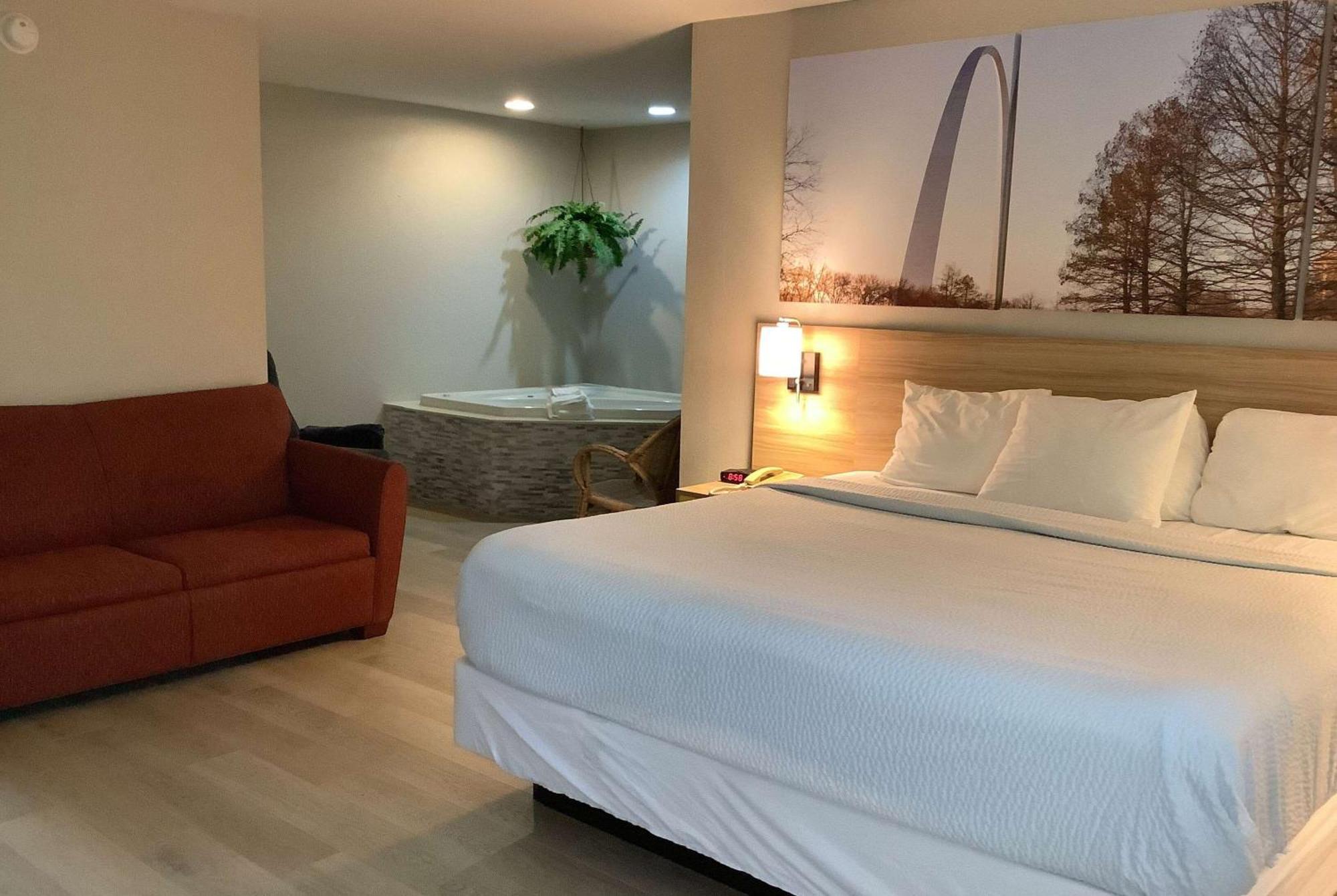 Days Inn By Wyndham Kingdom City Eksteriør billede